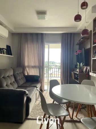 APARTAMENTO À VENDA COM 2 QUARTOS, 65M²