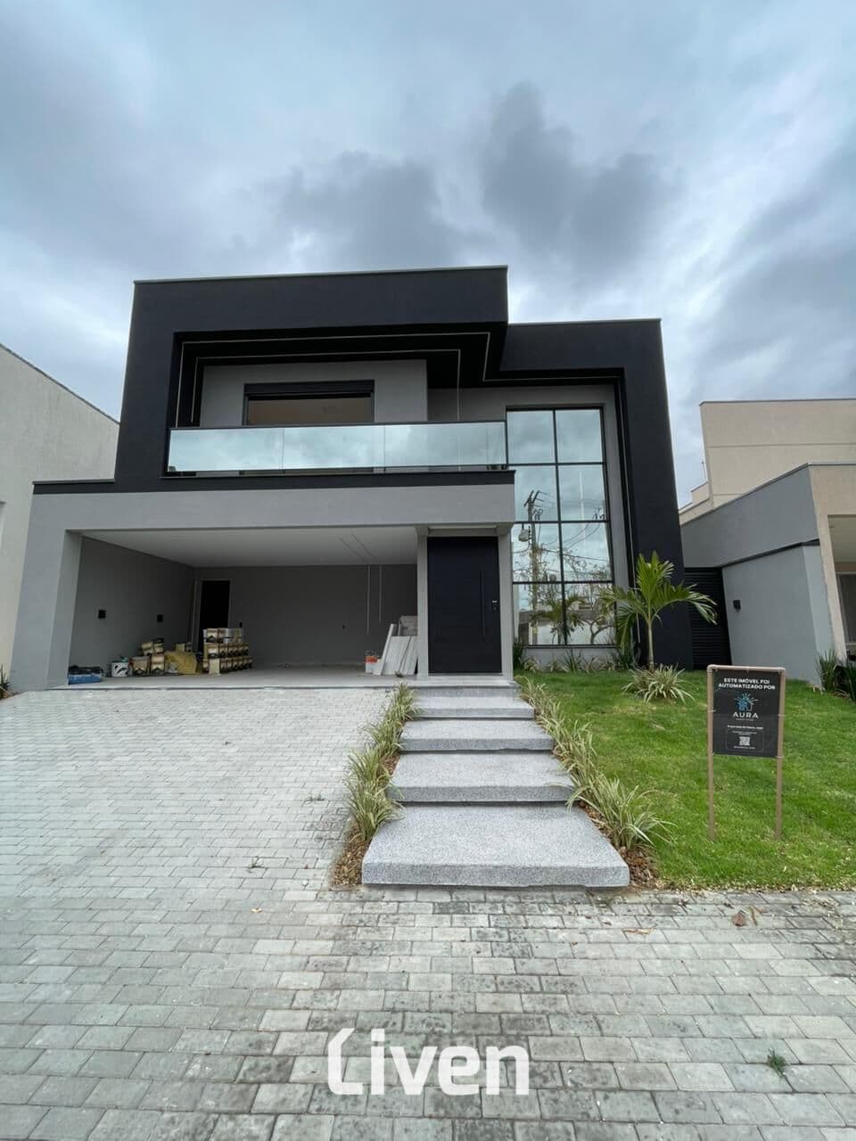 SOBRADO À VENDA EM CONDOMÍNIO FECHADO, 4 QUARTOS, 255 M² - TERRAS DO VALE!!