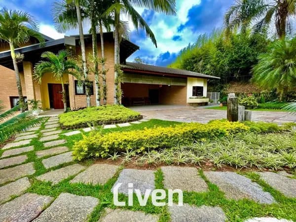 CASA À VENDA EM CONDOMÍNIO FECHADO NA CIDADE DE SÃO JOSÉ DOS CAMPOS, 464 M² - QUINTA DAS FLORES!!