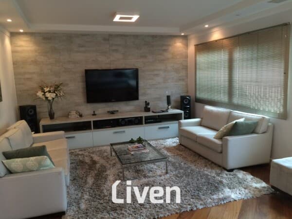 SOBRADO À VENDA COM 4 QUARTOS, 210M²