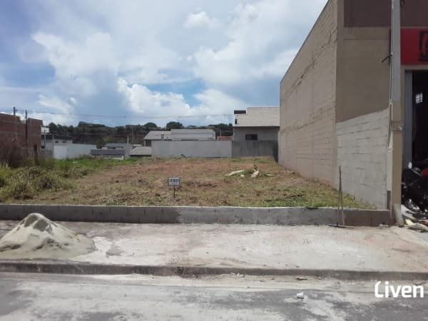 TERRENO NO CONDOMÍNIO PORTAL DOS PÁSSAROS, 250 M²!!