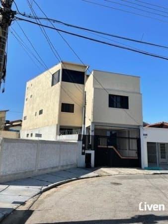 Sobrado à Venda em Vila Rangel, São José dos Campos - SP