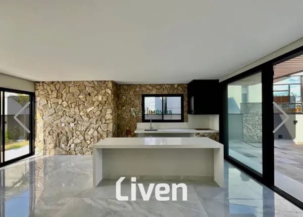 Casa em Urbanova, São José dos Campos/SP