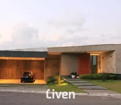 CASA EM CONDOMÍNIO À VENDA COM 3 QUARTOS, 333M²
