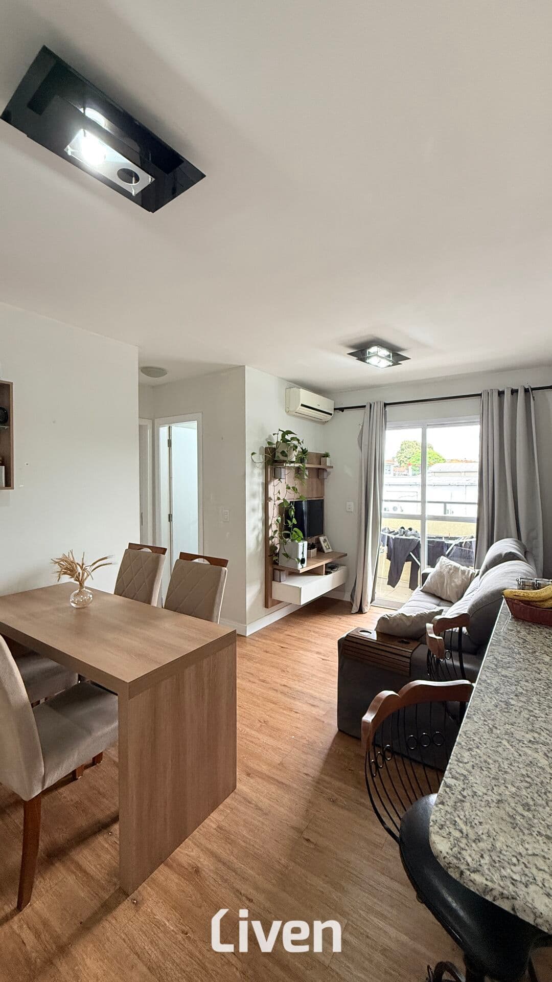 APARTAMRNTO À VENDA COM 2 QUARTOS, 54M²