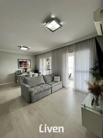 Apartamento com Varanda Gourmet no Parque Industrial