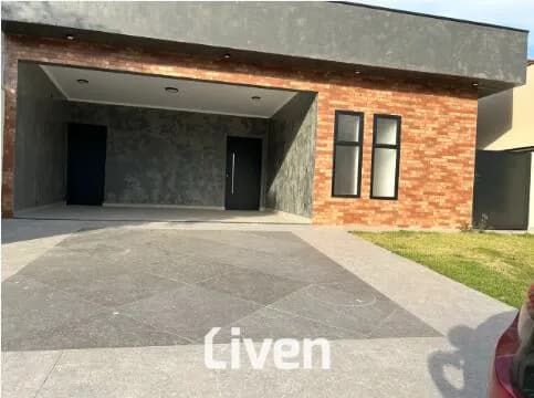 CASA À VENDA EM CONDOMÍNIO FECHADO COM 3 QUARTOS, 152 M² - GOLDEN PARK!!