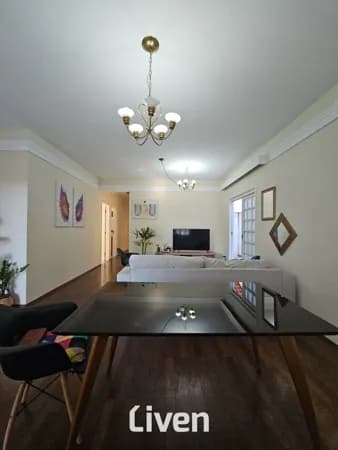 CASA À VENDA COM 3 QUARTOS, 144 M² - JARDIM DAS INDÚSTRIAS!!