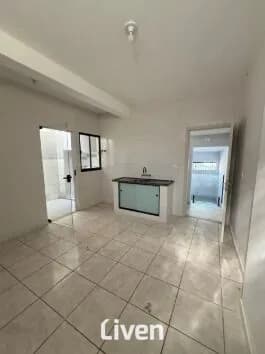 SOBRADO À VENDA COM 3 QUARTOS, 220M²