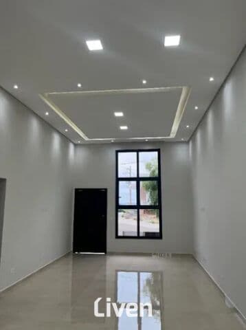 CASA À VENDA COM 3 QUARTOS, 120M²