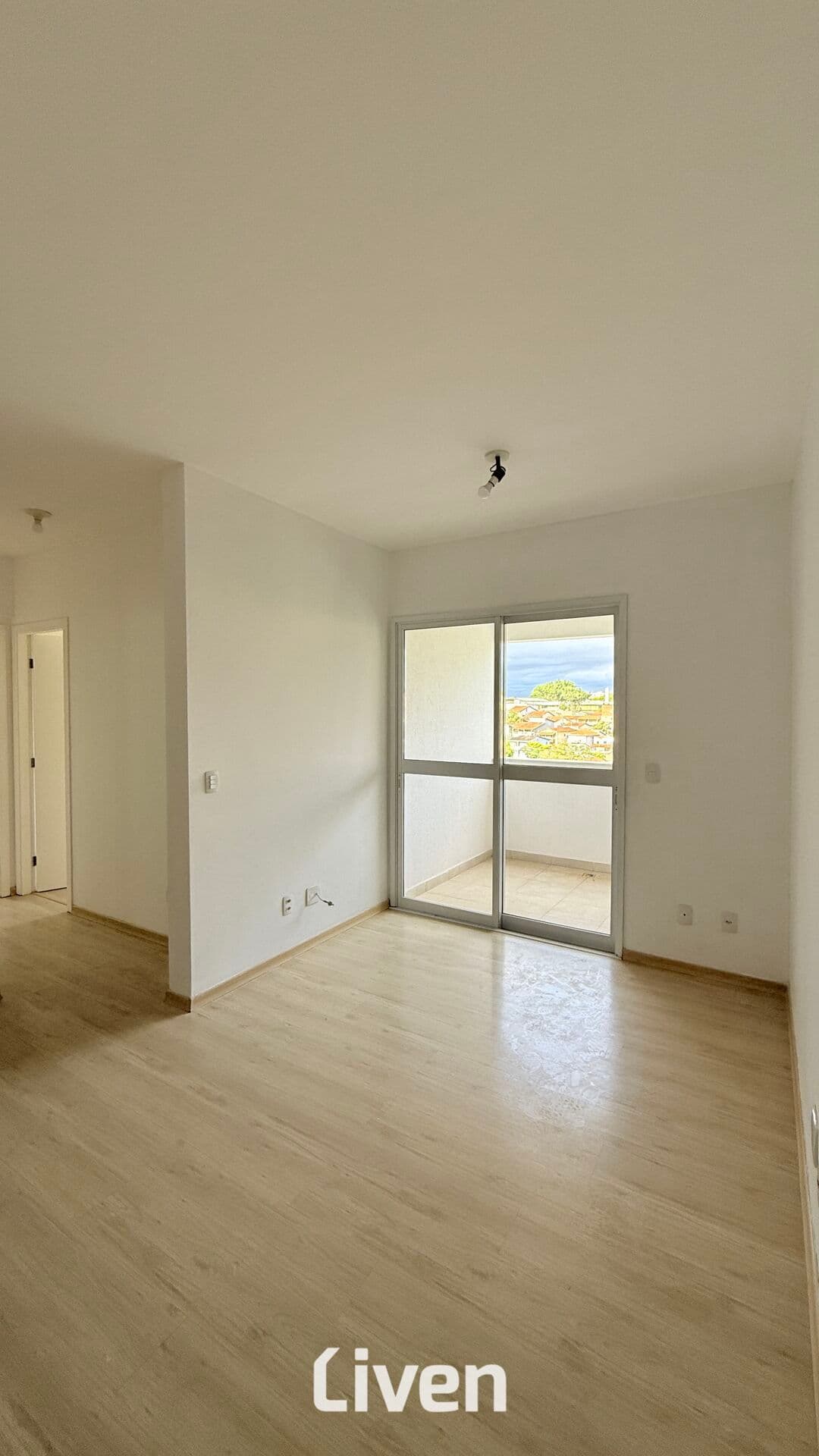 APARTAMENTO À VENDA COM 2 QUARTOS, 58M²