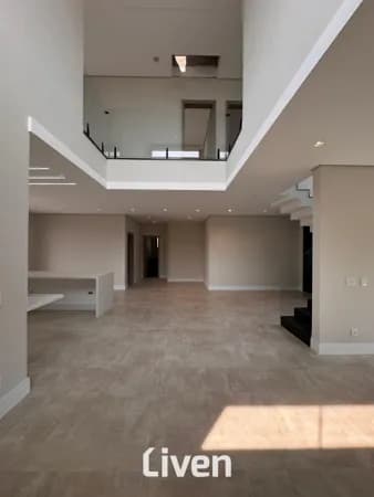 SOBRADO À VENDA EM CONDOMÍNIO COM 4 QUARTOS, 378M²