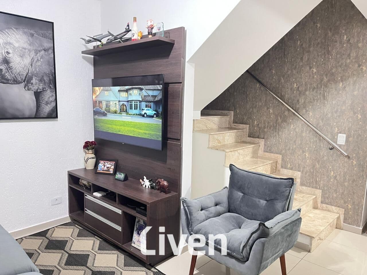 SOBRADO À VENDA EM CONDOMÍNIO FECHADO, 3 QUARTOS, 75 M² - QUINTA DOS IPÊS!!