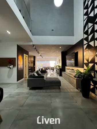 SOBRADO EM CONDOMÍNIO COM 3 QUARTOS, 269M²