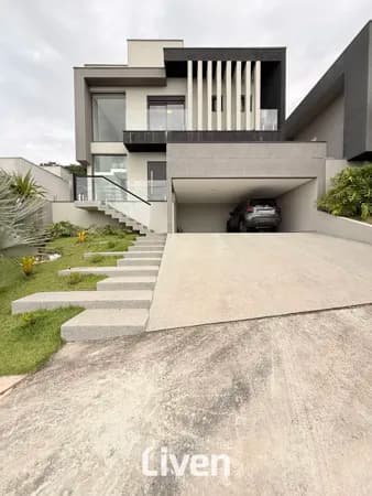 SOBRADO À VENDA COM 3 QUARTOS, 247M²