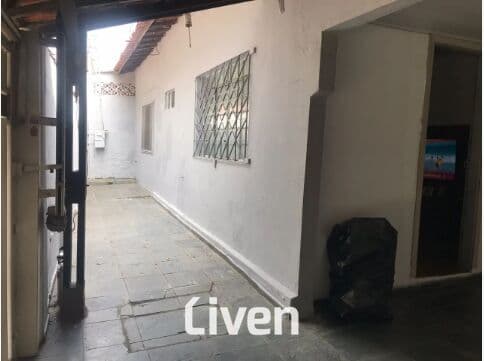 CASA À VENDA, 3 QUARTOS, 223 M²!!