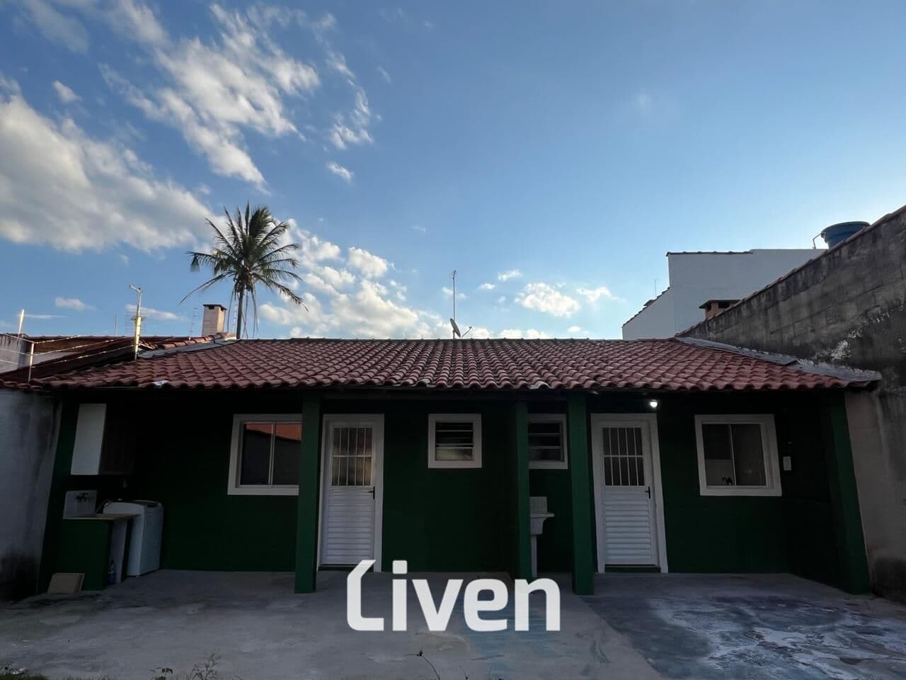 CASA À VENDA COM 2 QUARTOS, 55M²