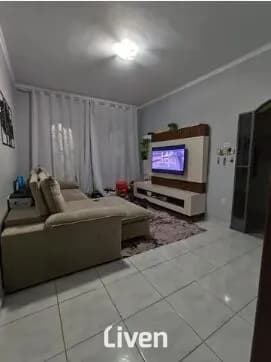 SOBRADO À VENDA, 4 QUARTOS, 175 M²!!