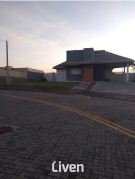 CASA À VENDA, CONDOMÍNIO FECHADO, 3 QUARTOS, 560 M²!!