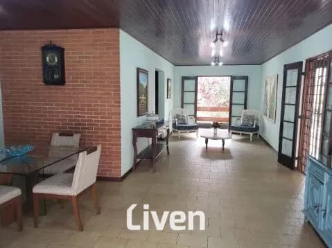 SOBRADO À VENDA COM 4 QUARTOS, 349 M² - JARDIM ESPLANADA!!