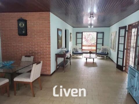 SOBRADO À VENDA COM 4 QUARTOS, 349 M² - JARDIM ESPLANADA!!