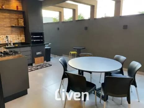 CASA EM CONDOMÍNIO COM 3 QUARTOS, 124M²