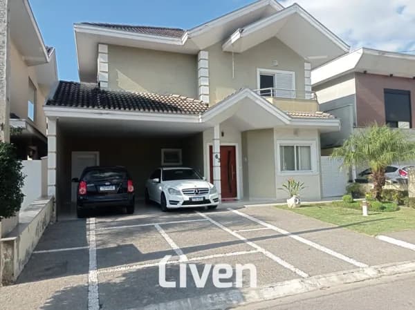 SOBRADO EM CONDOMÍNIO À VENDA COM 4 QUARTOS, 284M²