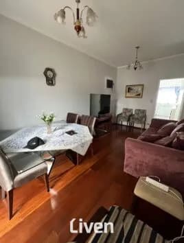 CASA À VENDA COM 3 QUARTOS, 150M²