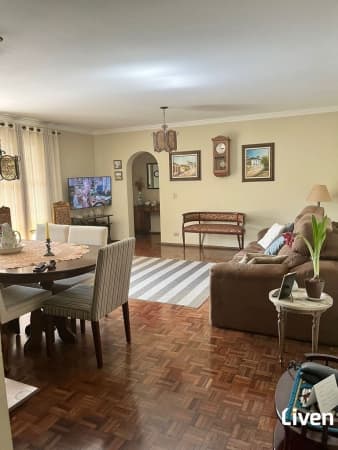 Apartamento à Venda em Centro, São José dos Campos - SP