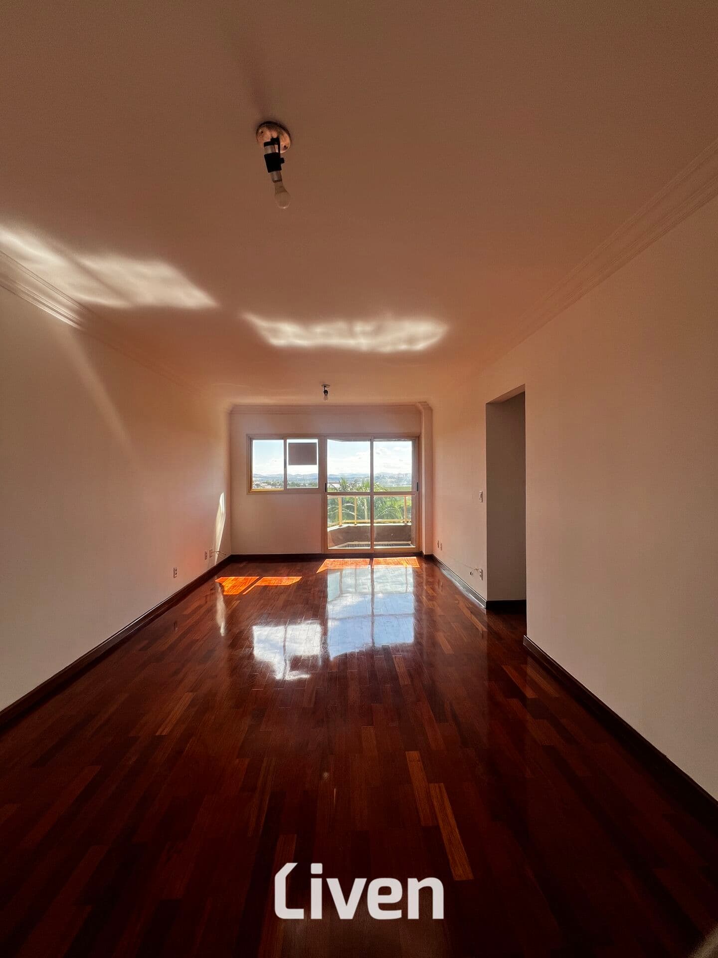 APARTAMENTO À VENDA, 4 QUARTOS, 133 M²!!