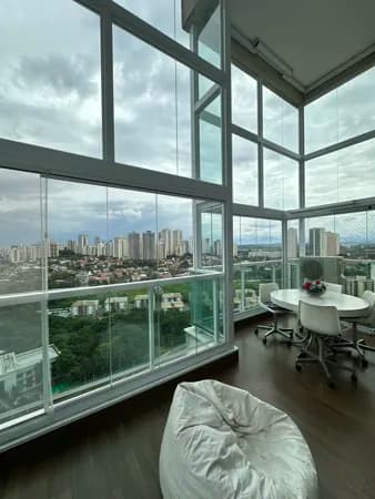 Apartamento à Venda em Vila Ema, São José dos Campos - SP
