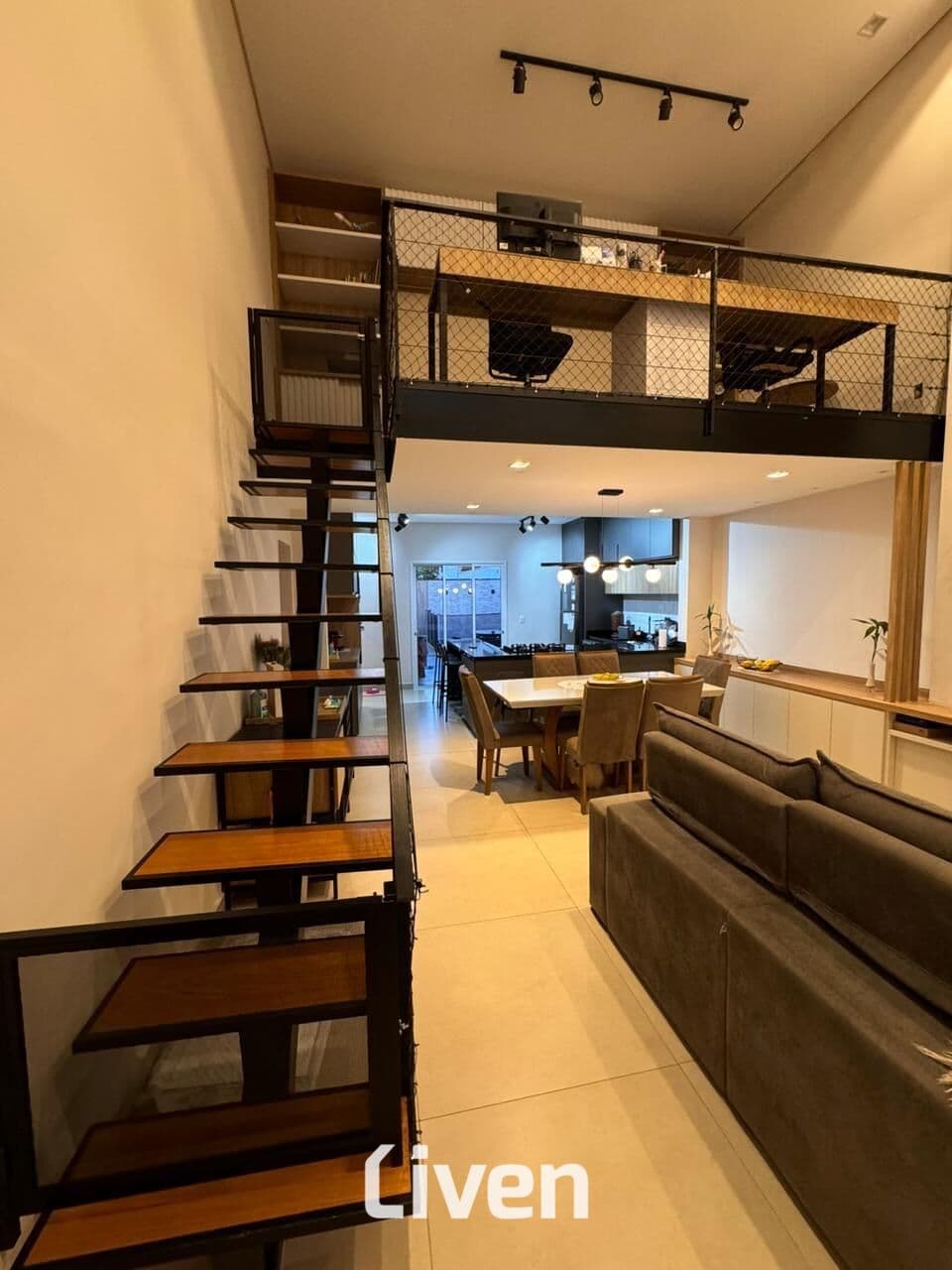 CASA À VENDA EM CONDOMÍNIO COM 3 QUARTOS, 160M²