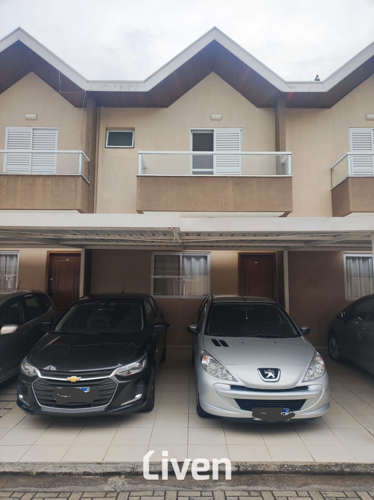 SOBRADO À VENDA EM CONDOMÍNIO FECHADO, 3 QUARTOS, 100 M² - JARDIM AMÉRICA!!