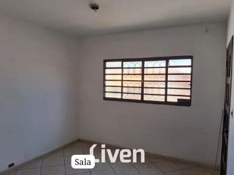 CASA À VENDA COM 2 QUARTOS, 150M²