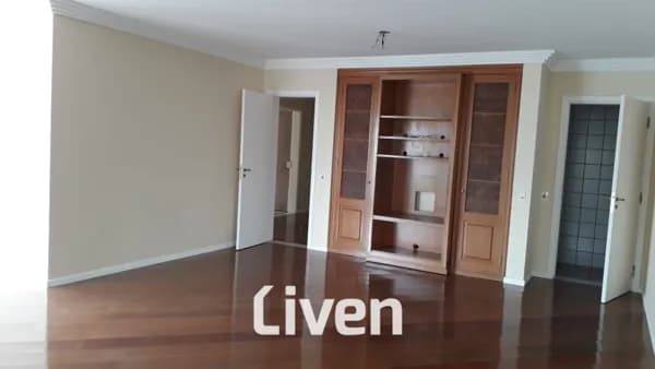 APARTAMENTO À VENDA COM 4 QUARTOS, 212M²