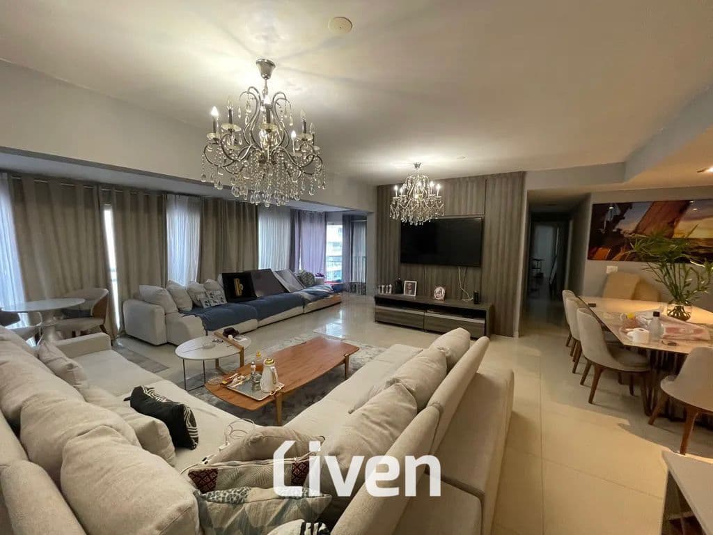 APARTAMENTO À VENDA COM 3 QUARTOS, 151M²