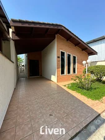 SOBRADO À VENDA, CONDOMÍNIO FECHADO, 3 QUARTOS, 252 M²!!