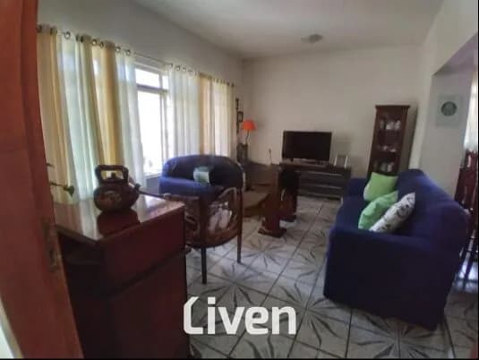 CASA À VENDA COM 3 QUARTOS, 158 M² - JARDIM DAS INDÚSTRIAS!!