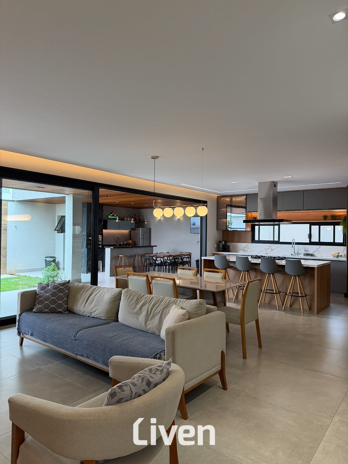 Casa em São José dos Campos - Loteamento Floresta