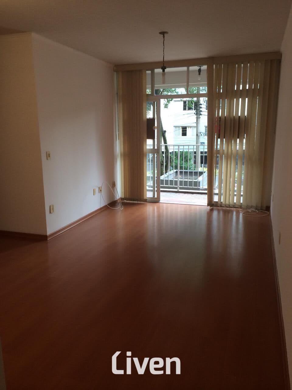 Apartamento - 3 dormitórios - 85m²