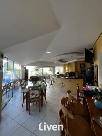 SOBRADO À VENDA EM CONDOMÍNO FECHADO, 4 QUARTOS, 400 M² - VILLAS DE SANT'ANNA!!