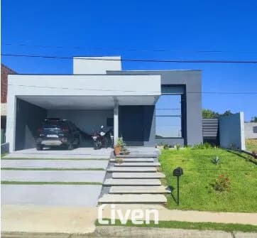 CASA À VENDA EM CONDOMÍNIO FECHADO COM 3 QUARTOS, 179 M² - BELLA VITTA!!