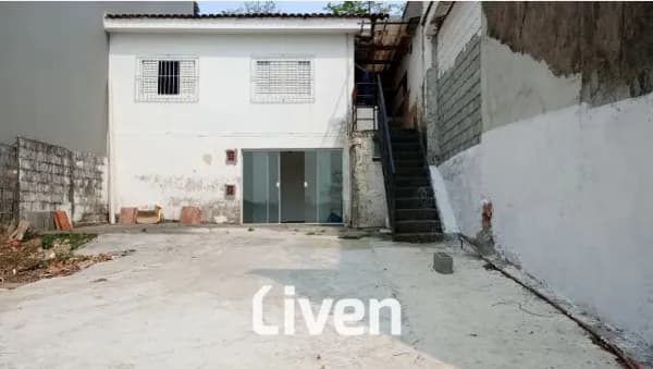 CASA À VENDA, 2 QUARTOS, 400 M²!!