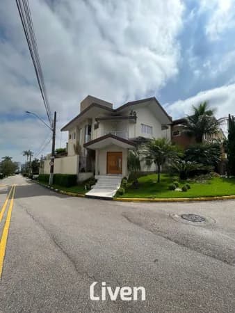 SOBRADO À VENDA, CONDOMÍNIO FECHADO, 3 QUARTOS, 430 M²!!