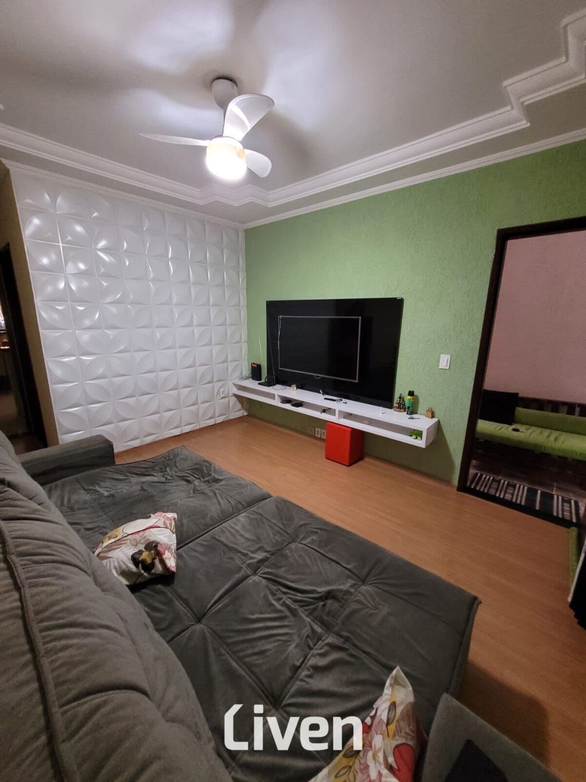 SOBRADO À VENDA COM 3 QUARTOS, 127M²