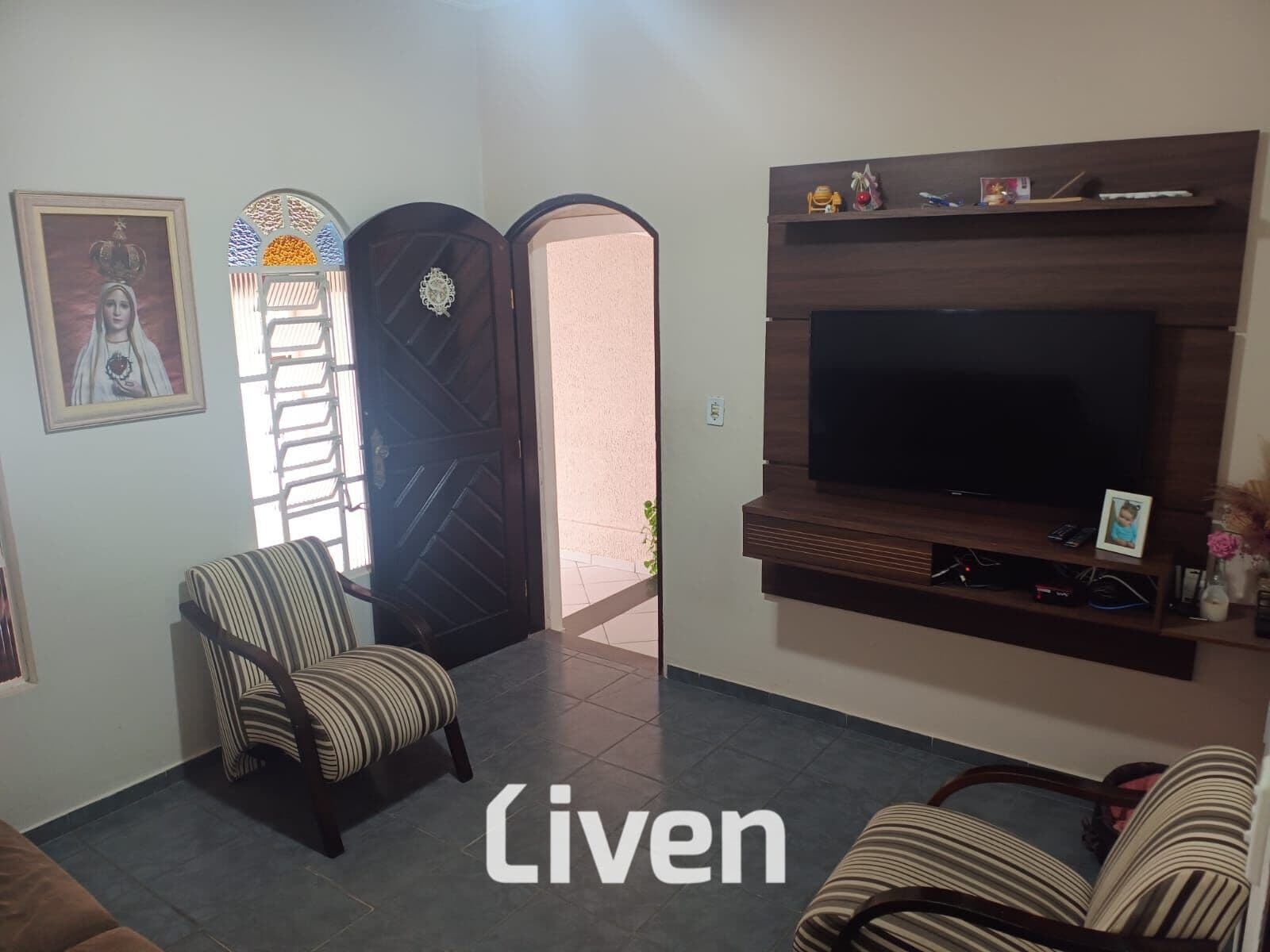 SOBRADO À VENDA COM 4 QUARTOS, 161M²
