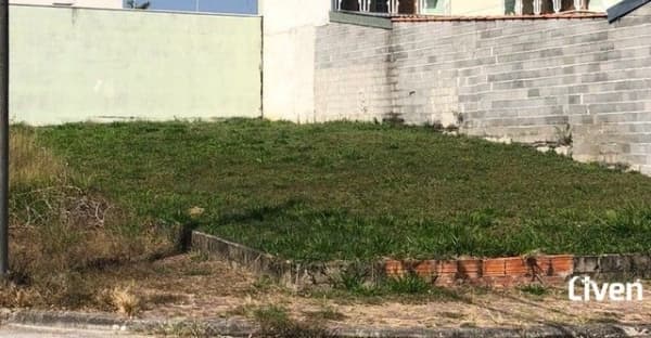 TERRENO COMERCIAL DE ESQUINA NO VILLA BRANCA, 250 M²!!
