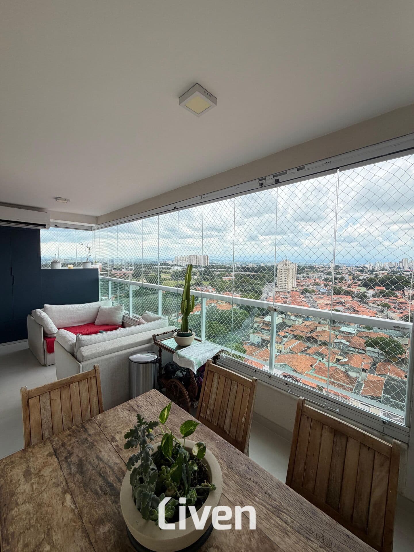 Apartamento em São José dos Campos - Conjunto Residencial Trinta e Um de Março