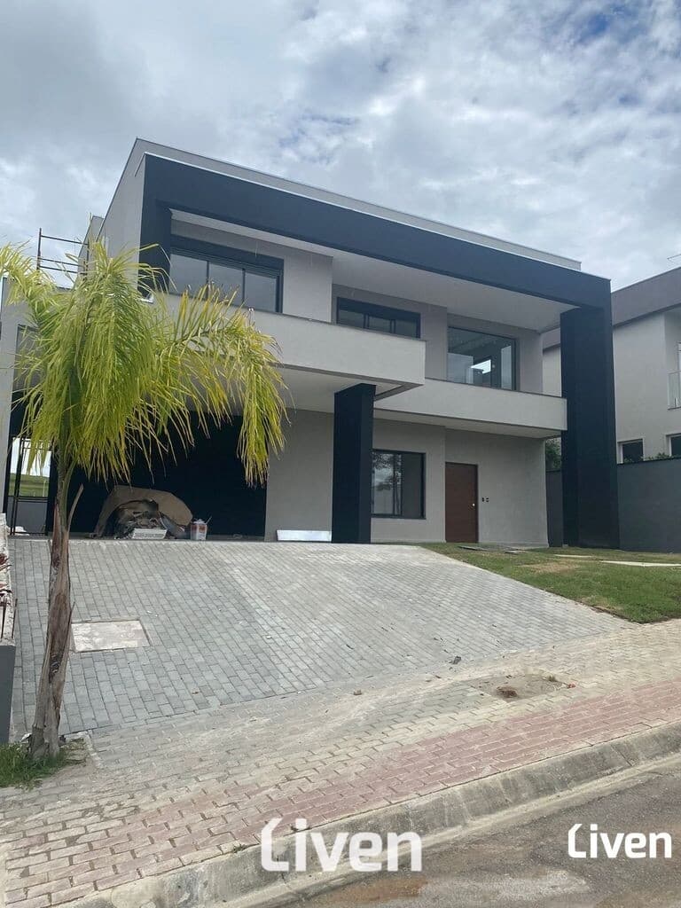 Sobrado em condomínio à Venda em São José dos Campos - SP