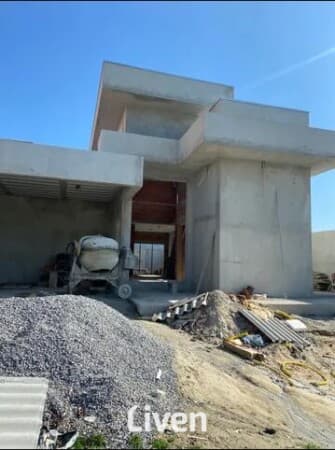 CASA À VENDA, CONDOMÍNIO FECHADO, 3 DORMITÓRIOS, 300 M²!!